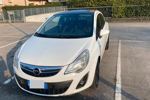 Opel corsa 1.3cdti 75cv 2011