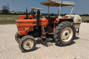 Trattore fiat 480- 8
