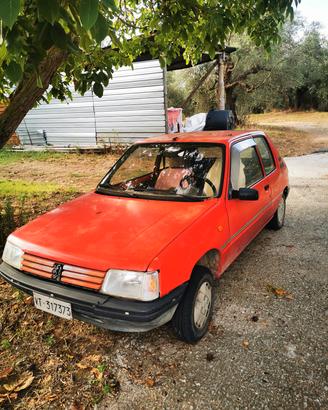 peugeot 205 junior del 1990
