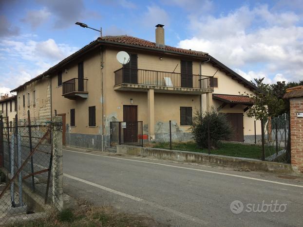 Casetta in frazione vicino a Moncalvo