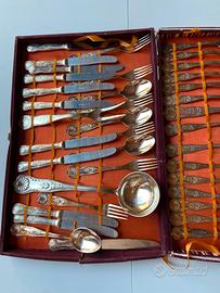 Servizio di posate vintage argentate completo