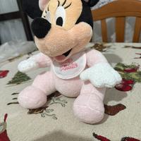 BABY MINNIE peluche 25 CM DISNEY RESORT PARIS