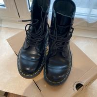 Scarpe Dr Martens