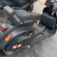 Vespa 50 posta/strada