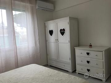 Armadio cassettone e comodini