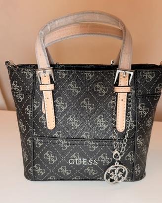 Borsa Guess nuova, mai usata
