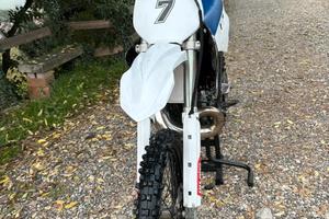 Yahama yz 250