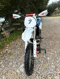Yahama yz 250