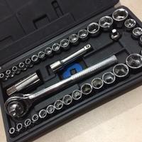 Set chiave a cricchetto con bussole