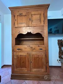 Credenza
