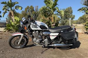 MOTO STORICA  TRIUMPH 900
