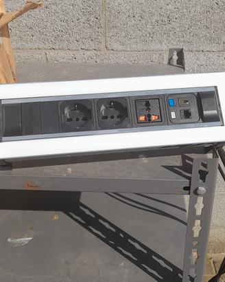 multi pressa elettrica  cromata girevole con LED 