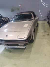 TRIUMPH TR 7