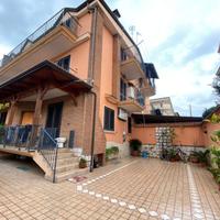 ORTA DI ATELLA;Villetta 4'Livelli+Sp Est. MAV237