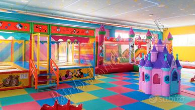 Giochi Gonfiabili e Playground x Parchi e Ludoteca