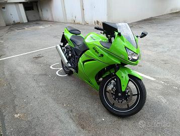 Ninja 250 r perfetta