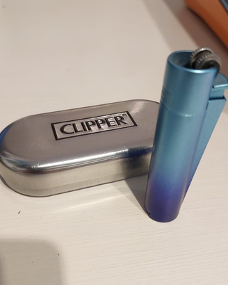 Accendino gas antivento Clipper