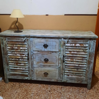 Mobile in legno massello