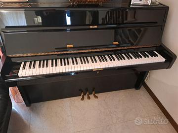 pianoforte verticale Hondo