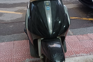 Beverly 350 a Giardini Naxos