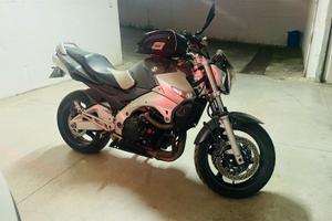Suzuki GSR 600