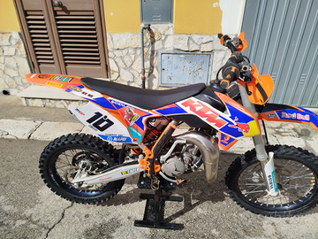 Moto Cross KTM 85 SX