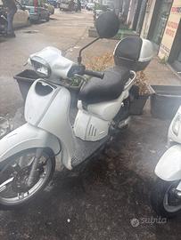 Aprilia Scarabeo 100 4 tempi