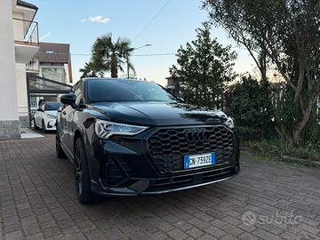 Audi Q3 sportback s line 1.5 mhev