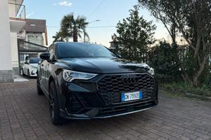 Audi Q3 sportback s line 1.5 mhev