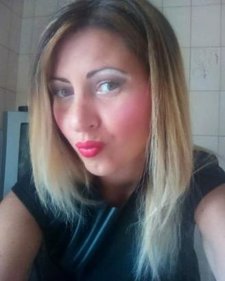 Cassiera bar e commessa abbigliamento