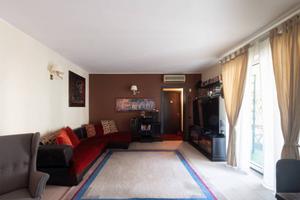Appartamento di 105 m² con 3 locali e box auto a M