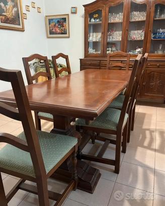 tavolo estensibile con 6 sedie