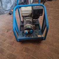 Generatore di corrente 3,3 kw effettivi