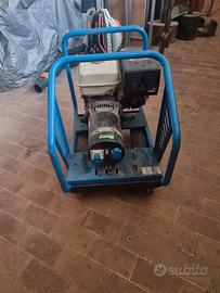 Generatore di corrente 3,3 kw effettivi
