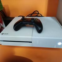 Xbox one 512 GB.. bianca + controller