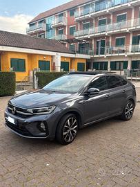 Volkswagen TAIGO 1.5 tsi r-line