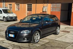 AUDI A 3 SLINE 1.6 DIESEL AUTOMATICA