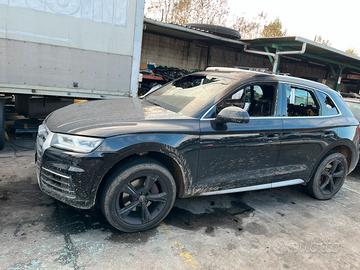 Audi Q5 2.0 4x4 Per Pezzi Di ricambio
