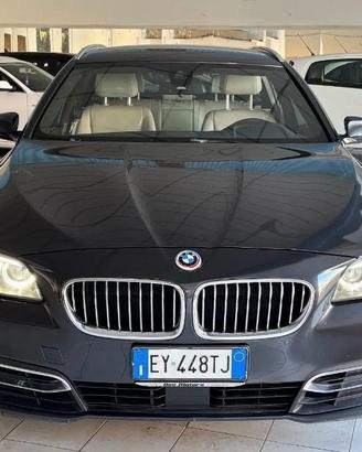 Bmw 520 520d xDrive Touring Luxury