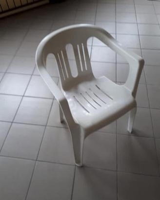 Sedie e Tavoli bianchi in plastica