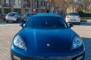 Porsche Panamera S