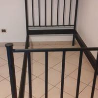 Letto Ikea una piazza in metallo - solo struttura