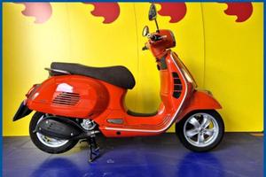 VESPA GTS 300 Garantito e Finanziabile