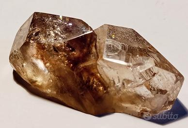 Quarzo enidro con bolla d’acqua