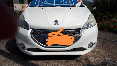 PEUGEOT-208-FUL OPTIONAL-