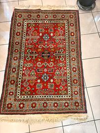 Tappeto persiano fatto a mano