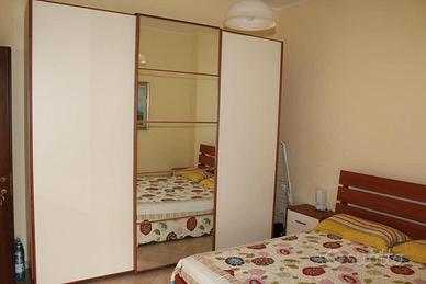 Camera matrimoniale uso singola zona san Lazzaro