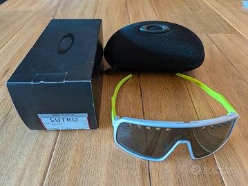 Oakley Sutro Origin vented