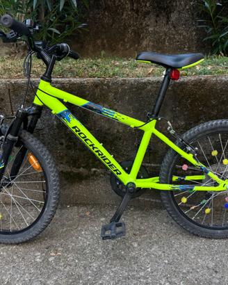 Bicicletta mountain bike 20” bambin* 6-10 anni