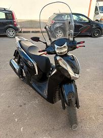 SH300i 2017